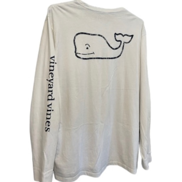 Vineyard Vines Other - VINEYARD VINES Vintage Whale Long-Sleeve Pocket Tee